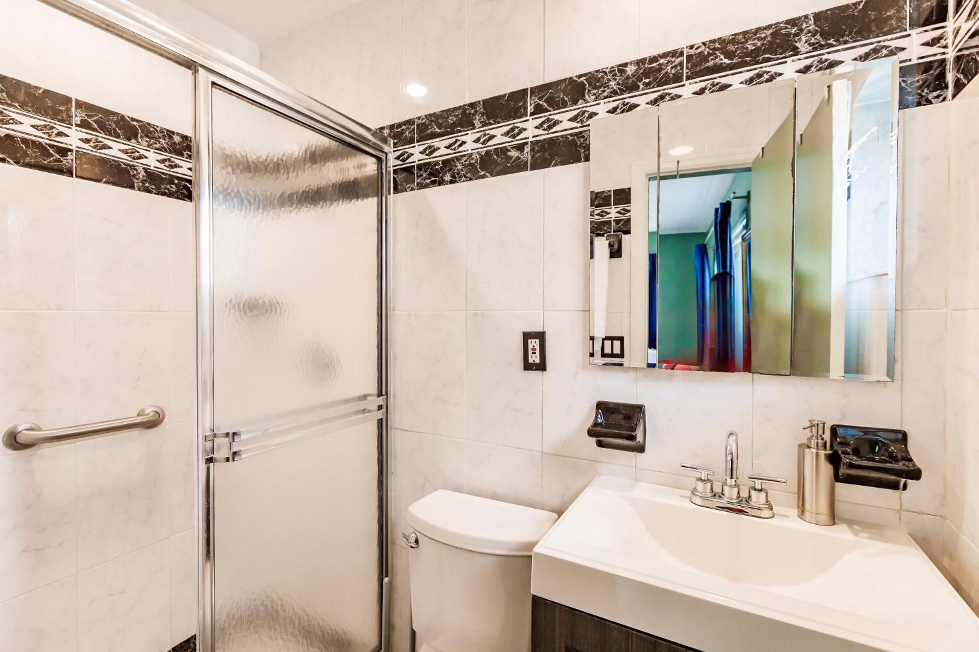 Uhost Ai - Updated 1B1B Hideaway - Sleeps 3 Hollywood Exterior photo