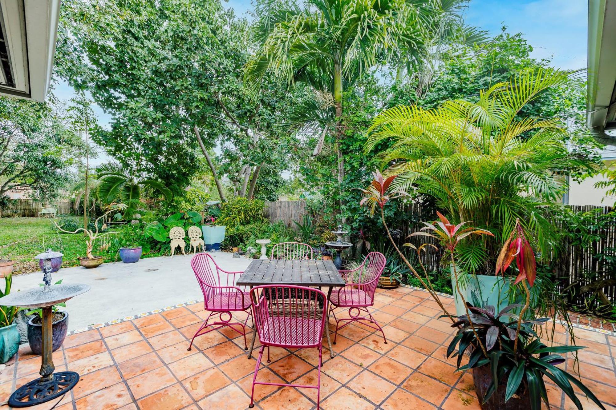 Uhost Ai - Updated 1B1B Hideaway - Sleeps 3 Hollywood Exterior photo
