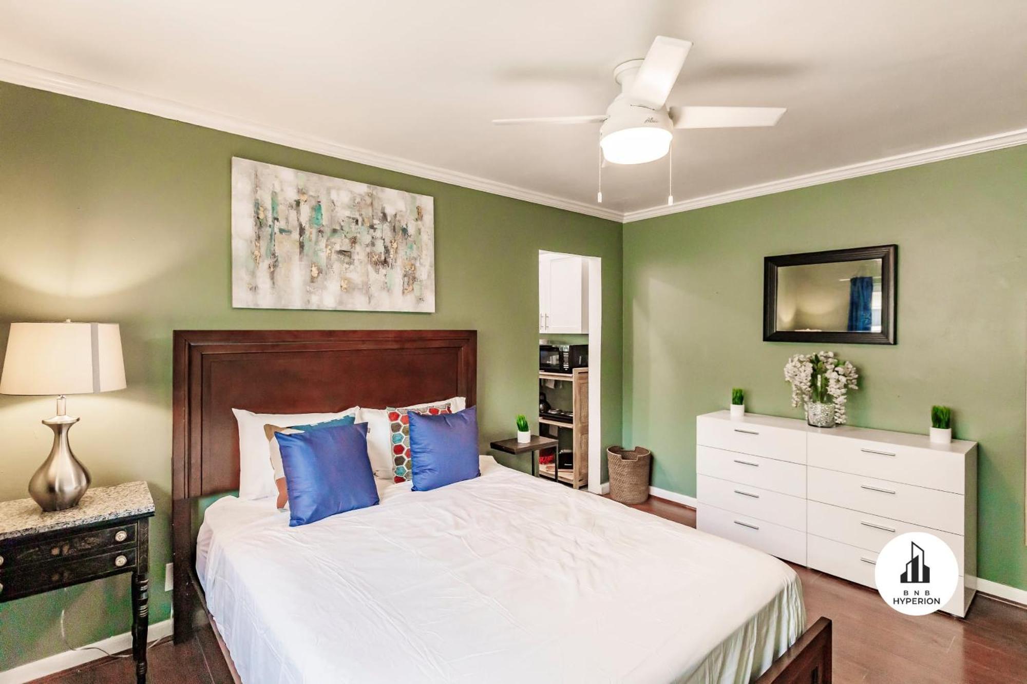 Uhost Ai - Updated 1B1B Hideaway - Sleeps 3 Hollywood Exterior photo